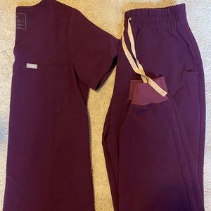 Figs Scrub Set (Limited Edition Deep Purple)